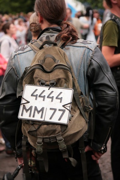В Москве начали выдавать новые номера В Москве начали выдавать новые номера