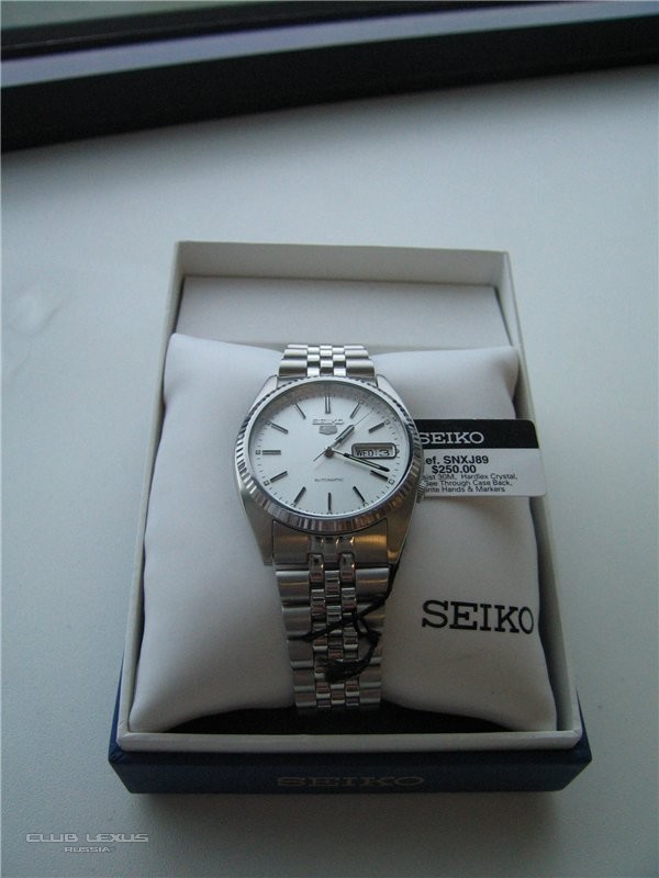 Новые Seiko SNXJ89 стиль a la Rolex Day-Date Новые Seiko SNXJ89 стиль a la Rolex Day-Date