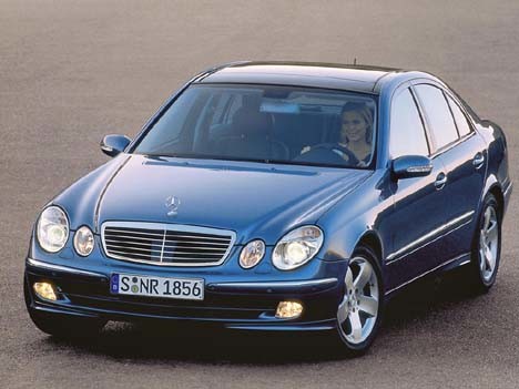 mercedes C-klass(w204) mercedes C-klass(w204)