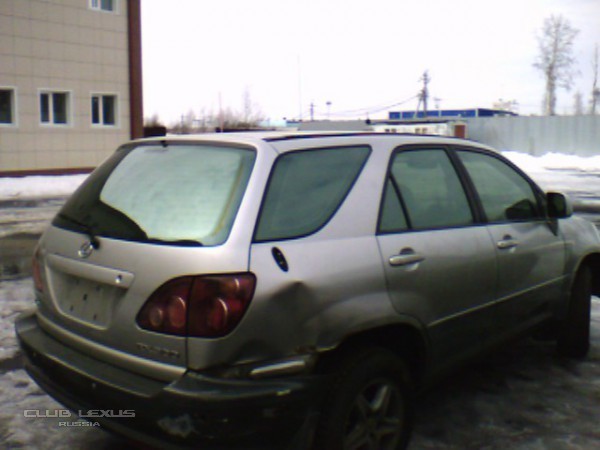LEXUS RX 300 2000 год LEXUS RX 300 2000 год