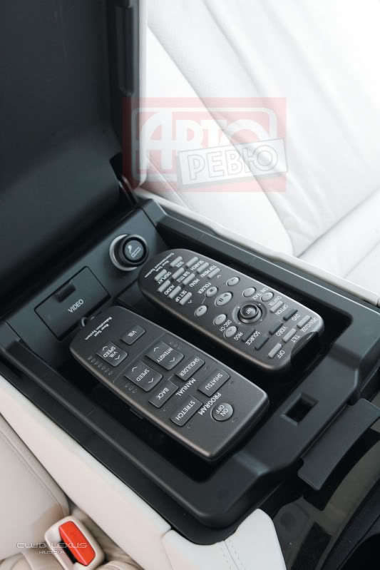 Куплю задний диван ottoman от Lexus LS Куплю задний диван ottoman от Lexus LS