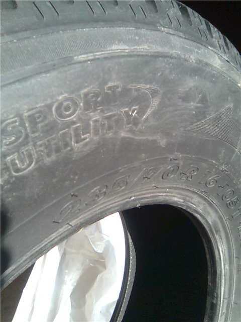 Продам Нокиан Хакка 235/70 R16 Продам Нокиан Хакка 235/70 R16