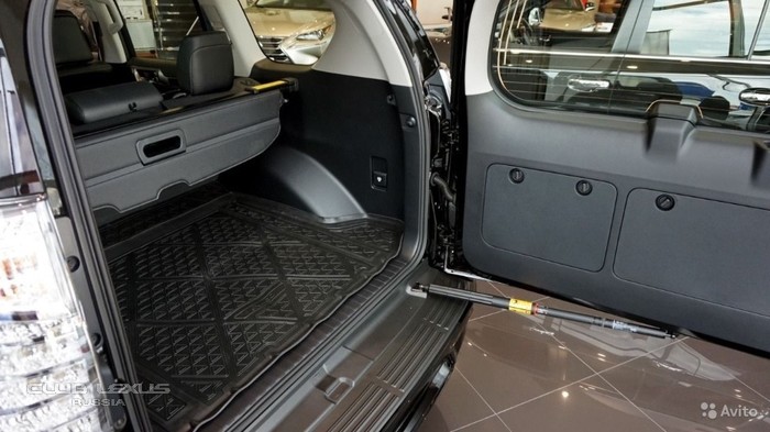 Продам новый ковер в багажник для Lexus Gx460, 5-мест Продам новый ковер в багажник для Lexus Gx460, 5-мест