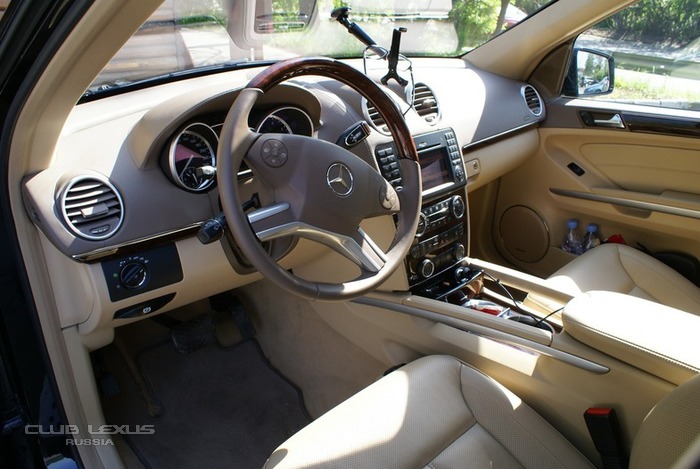 Продам Mercedes-Benz GL (X164) Продам Mercedes-Benz GL (X164)