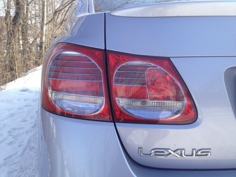 Продам заднюю оптику GS 450h 2010+ Продам заднюю оптику GS 450h 2010+