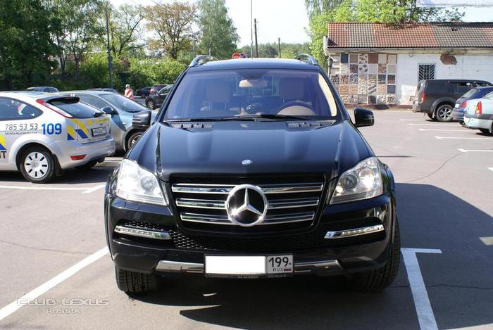 Продам Mercedes-Benz GL (X164) Продам Mercedes-Benz GL (X164)