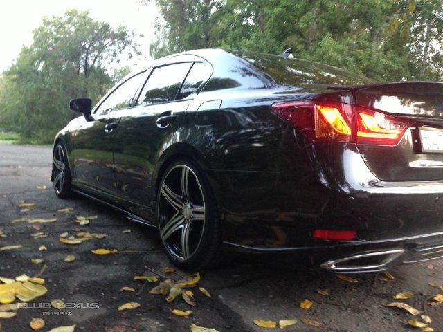 Шикарные Wald M11 R20 c Nokian Haka Black Шикарные Wald M11 R20 c Nokian Haka Black