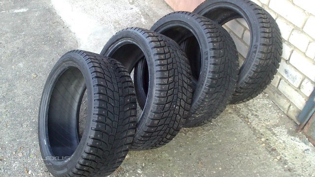 Продам, зимняя резина IS250 Michelin 225/40r18 Продам, зимняя резина IS250 Michelin 225/40r18