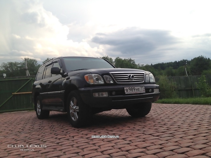 Продам LX470, черный на белом, 2006г.в., Москва Продам LX470, черный на белом, 2006г.в., Москва