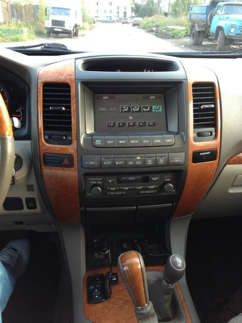 Продам Lexus GX470 2004 г.в. (Архангельск) Продам Lexus GX470 2004 г.в. (Архангельск)