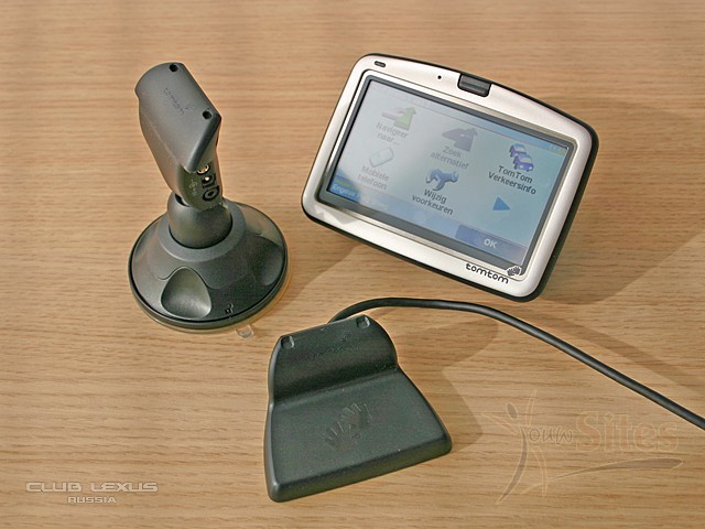Сравнение TomTom Go910 и TomTom ONE. Сравнение TomTom Go910 и TomTom ONE.