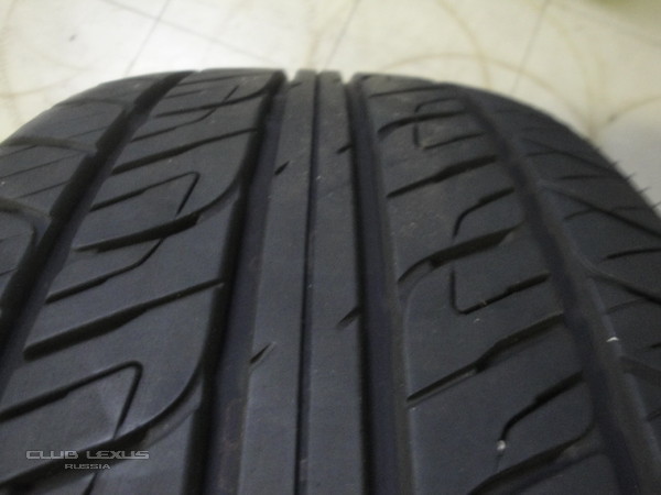 Продам комплект летней резины DUNLOP Grandtrek R18-265/60 Продам комплект летней резины DUNLOP Grandtrek R18-265/60