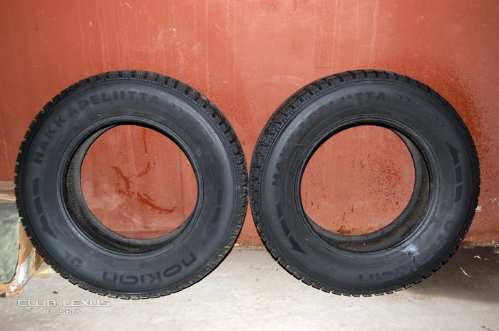 Nokian hakkapeliitta шипы. 2 шт. в отличном сост, 225/70R16 Nokian hakkapeliitta шипы. 2 шт. в отличном сост, 225/70R16