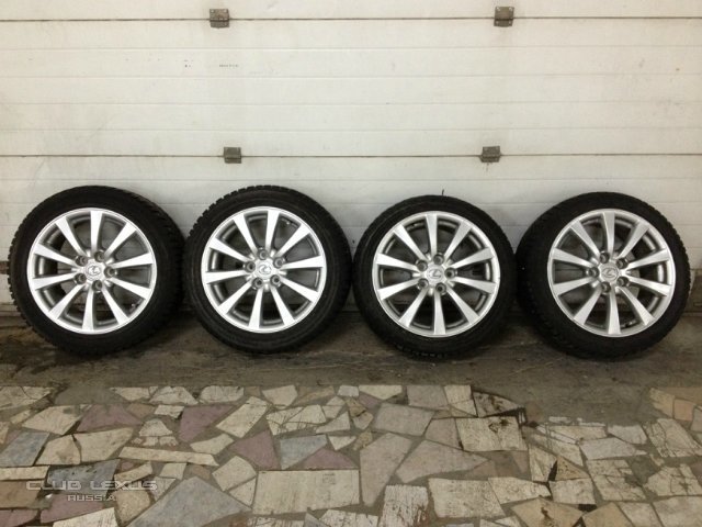 Продам шипованный комплект для Lexus IS 250 R17 Продам шипованный комплект для Lexus IS 250 R17