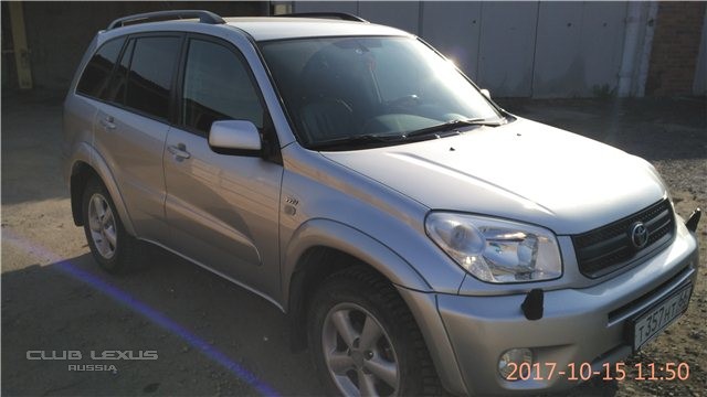 Продам рав4 поколение 2 год 2004 серебро 115840км Продам рав4 поколение 2 год 2004 серебро 115840км