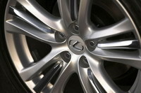 Продаю диски R18 от Lexus RX450h Продаю диски R18 от Lexus RX450h