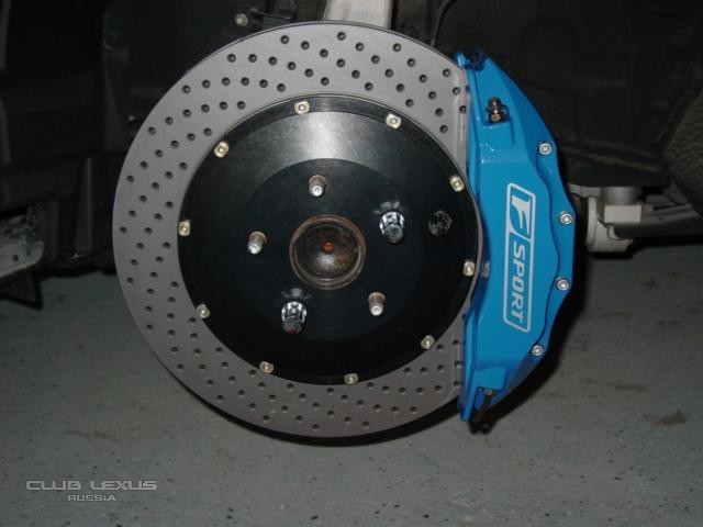 F-Sport заводские тормоза. концепт? F-Sport заводские тормоза. концепт?