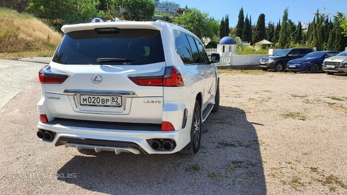 Lexus LX570, MTR, 2018, 42000 км, 1 вл, без окрасов Lexus LX570, MTR, 2018, 42000 км, 1 вл, без окрасов