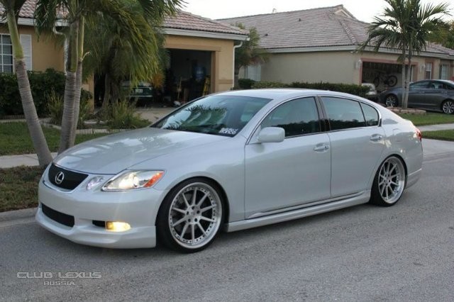 Накладка переднего бампера Lexus GS350 2005–2007 Накладка переднего бампера Lexus GS350 2005–2007
