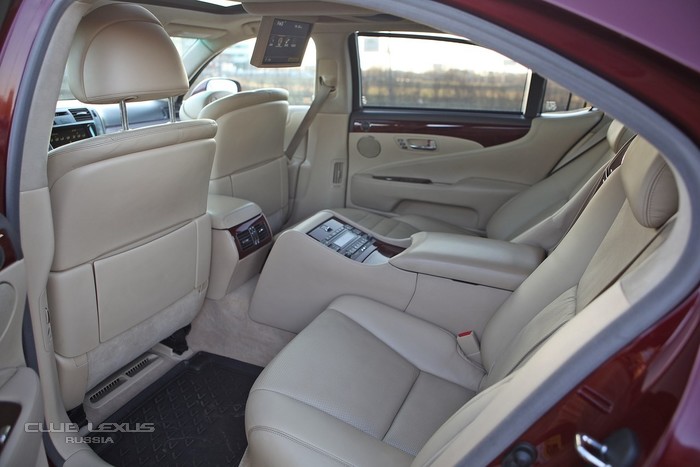 Продам Lexus LS460L 2007 г., редкий бордовый цвет Продам Lexus LS460L 2007 г., редкий бордовый цвет