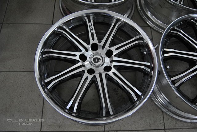 Разноширокие WORK Schwert SC1 R18 с новой рез. Hankook R-S3 Разноширокие WORK Schwert SC1 R18 с новой рез. Hankook R-S3
