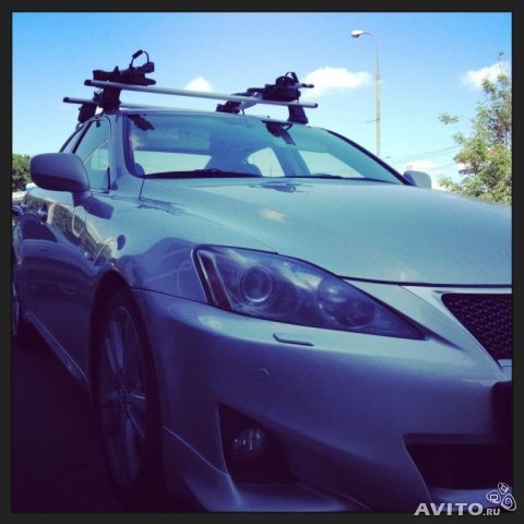 Thule WingBar для Lexus is 250 Thule WingBar для Lexus is 250