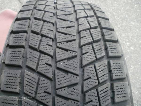 Продаю комплект зимней резины 235/65 R18 Продаю комплект зимней резины 235/65 R18