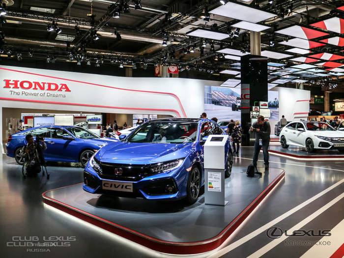 Клубный обзор Парижского автосалона 2016 Клубный обзор Парижского автосалона 2016