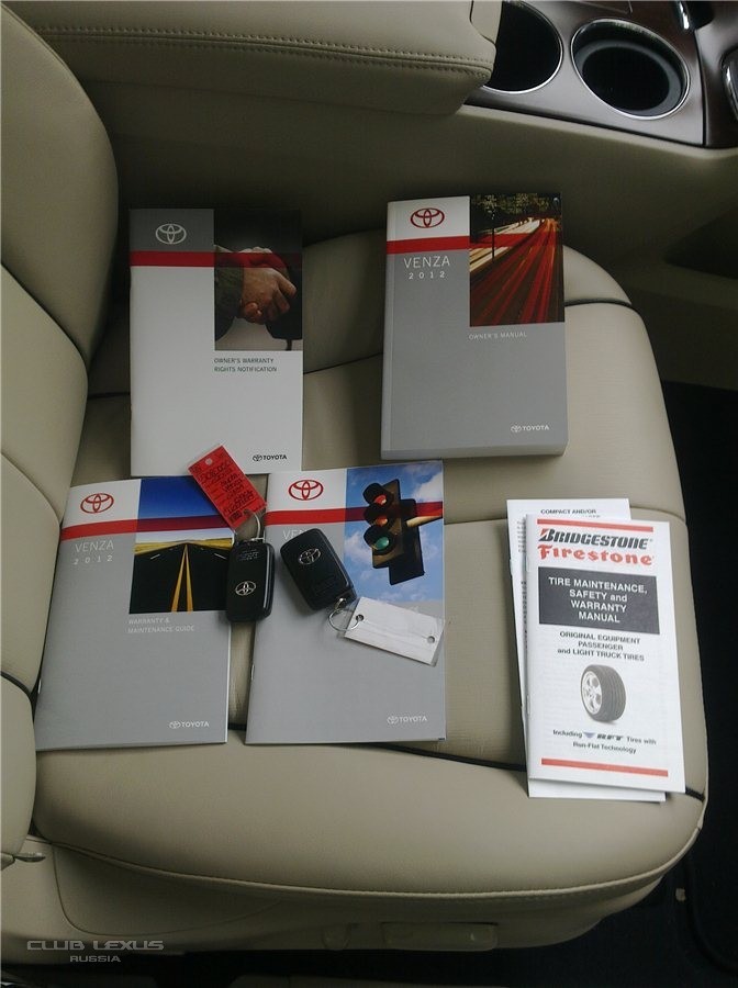 Продам Toyota Venza XLE AWD 2012 г.в. - новая!!! Продам Toyota Venza XLE AWD 2012 г.в. - новая!!!