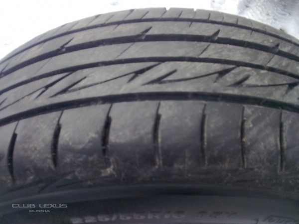 Продам резину лето R16 225/55 Bridgestone PlayZ Продам резину лето R16 225/55 Bridgestone PlayZ