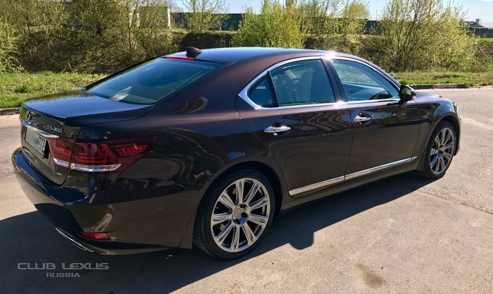 Продаю свой Lexus LS460 AWD 2014 г.в. Продаю свой Lexus LS460 AWD 2014 г.в.