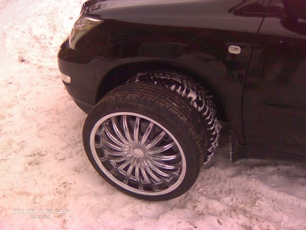 Продам колеса Продано. R20 хром,шины PIRELLI ASIMMETR. Продам колеса Продано. R20 хром,шины PIRELLI ASIMMETR.