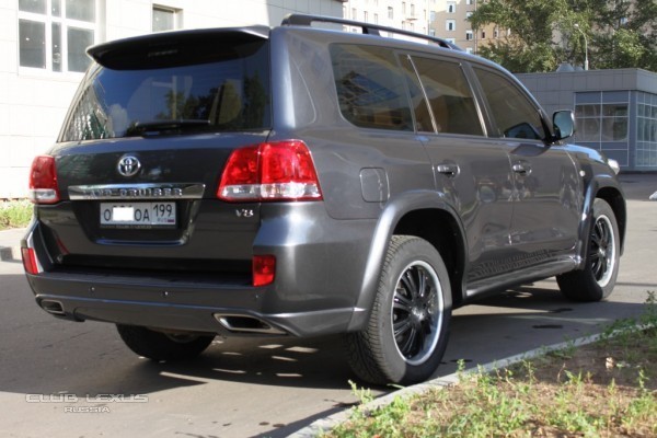 Куплю расширитель ELFORD на заднюю правую арку TLC200/ LX570 Куплю расширитель ELFORD на заднюю правую арку TLC200/ LX570