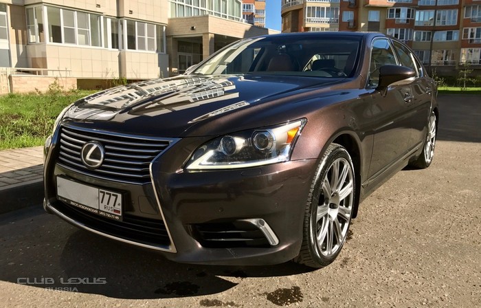 Продаю свой Lexus LS460 AWD 2014 г.в. Продаю свой Lexus LS460 AWD 2014 г.в.