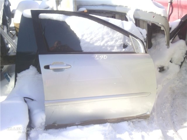 Дверь передняя правая RX330 Дверь передняя правая RX330
