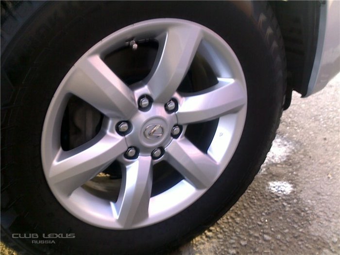 Продам комплект R18 с зимней резиной на Lexus GX. Продам комплект R18 с зимней резиной на Lexus GX.