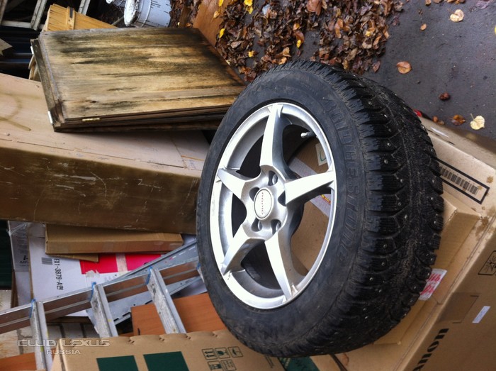 Для IS250 Зимняя резина на дисках bridgestone 205/55 R16 Для IS250 Зимняя резина на дисках bridgestone 205/55 R16