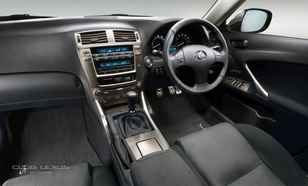 Lexus IS-SR - ограниченная серия Лексус IS в Англии Lexus IS-SR - ограниченная серия Лексус IS в Англии