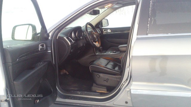 Продам Jeep Grend Cheroke 2012 г, 36000 км, Overland. Продам Jeep Grend Cheroke 2012 г, 36000 км, Overland.