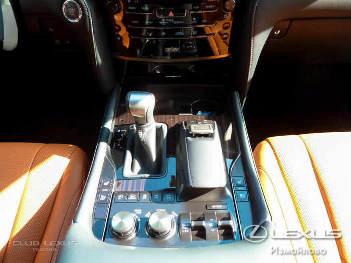 Новый Lexus LX 450d - обзор. Теперь и с дизелем! Новый Lexus LX 450d - обзор. Теперь и с дизелем!