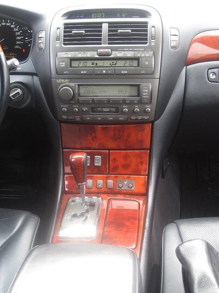 Продается Lexus LS430 III Продается Lexus LS430 III
