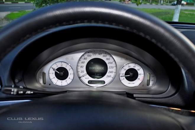 Mercedes-Benz E 230 | AVANTGARDE | 2009 | 40.630 км Mercedes-Benz E 230 | AVANTGARDE | 2009 | 40.630 км