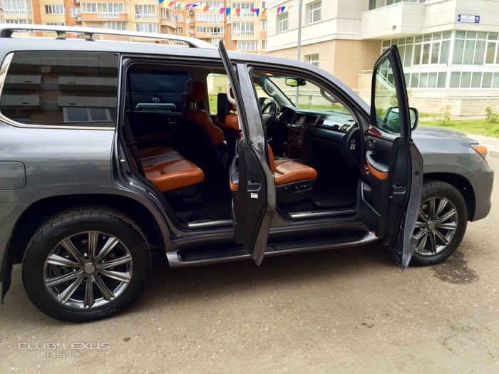Продаю LEXUS LX570 Продаю LEXUS LX570