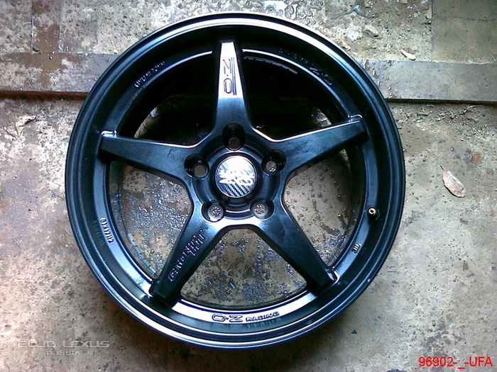 R17 OZ Crono и OZ Ultraleggera в отличном состоянии R17 OZ Crono и OZ Ultraleggera в отличном состоянии