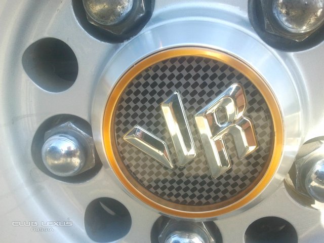 Продам центральные Колпачки Volk Racing Продам центральные Колпачки Volk Racing