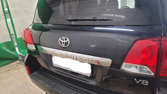 ПРОДАМ Toyota Land Cruiser 200 2012 черный дизель 109000 км ПРОДАМ Toyota Land Cruiser 200 2012 черный дизель 109000 км