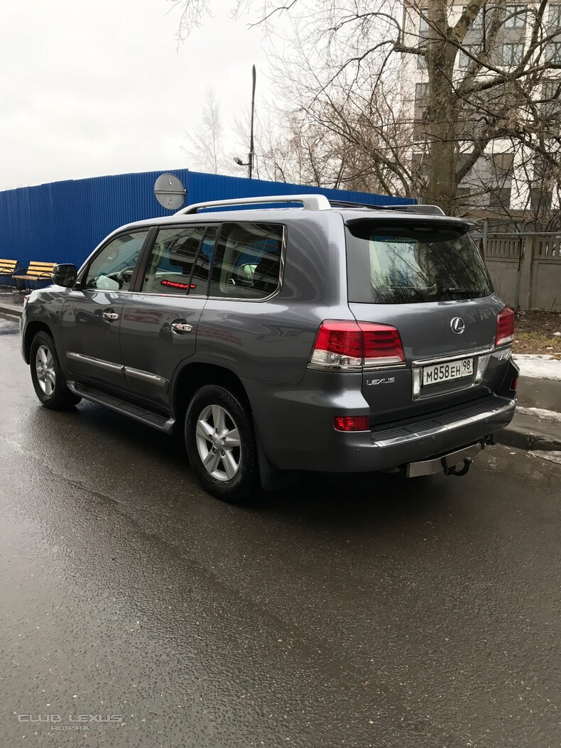 Lexus LX 570 2012 56000 