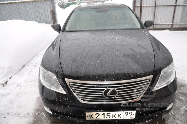 Lexus LS460