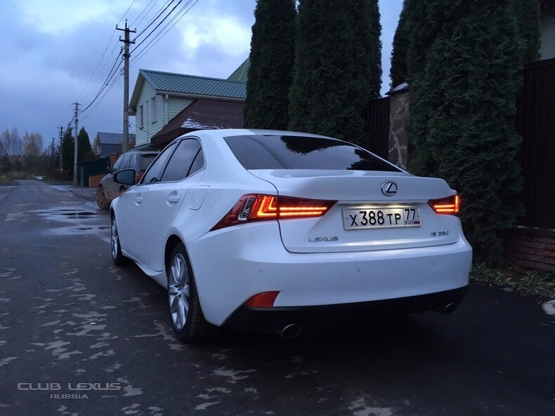  Lexus IS250 III 2013 .. 