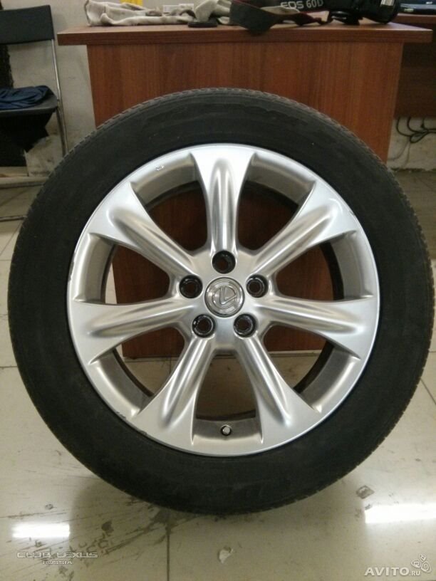     lexus rx 330 255/35 R18  